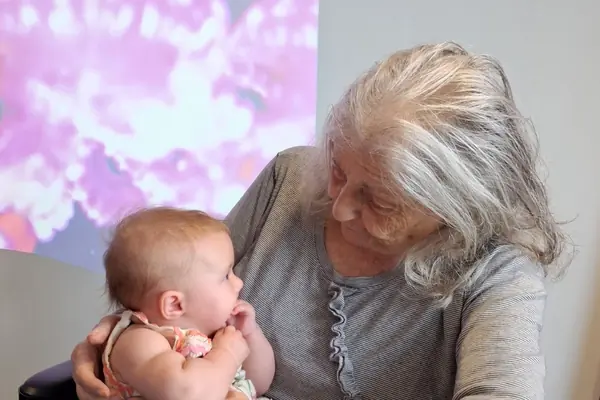 Lullaby-Circle-Lovell-Place-Singing-Sensory-Play-Elderly