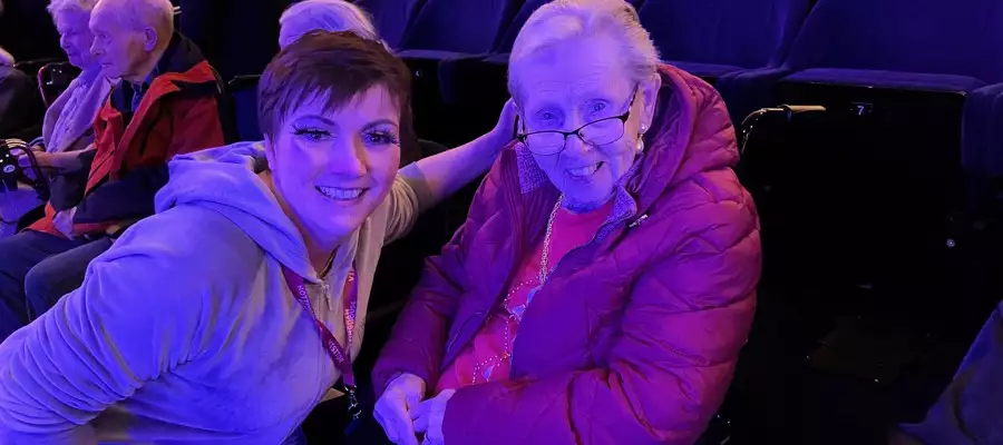 Giant Sized Fun for Edwalton Manor Residents Who Visited the Panto