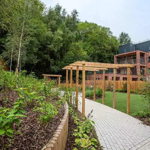 gardens of Cofton Park Manor care home in Cofton Hackett