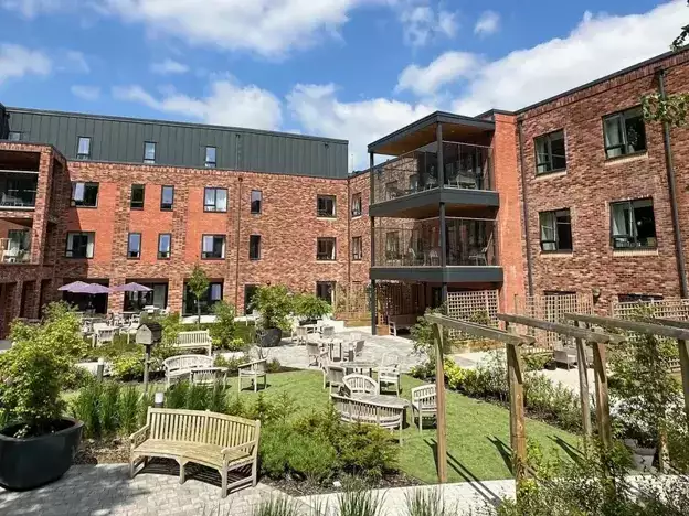 Cofton Park Manor Care Home, Cofton Hackett | Residential, Nursing & Dementia Care in Birmingham