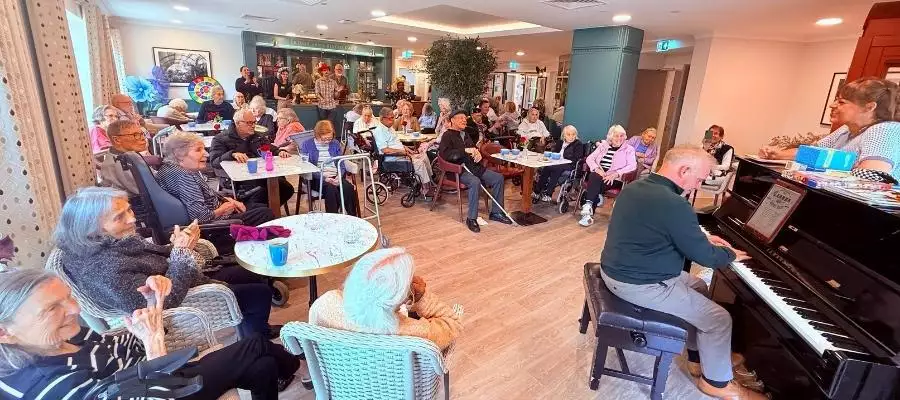 Surprise jazz concert delights residents at Brookwater House