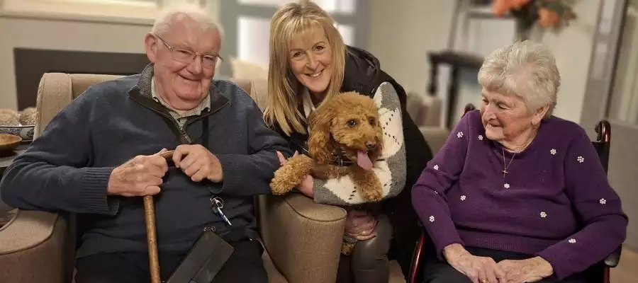 Gorgeous Reggie Brings Bundles of Joy to Templeton Place