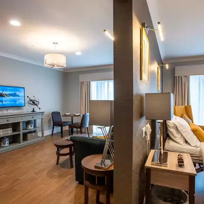 suites for senior couples