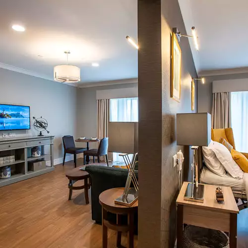 suites for senior couples