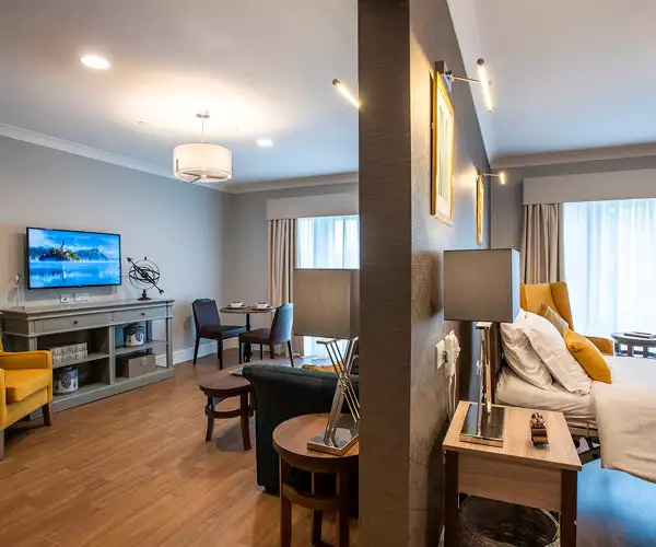 suites for senior couples