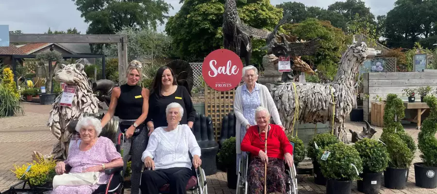 Sunshine Smiles at Elstow Garden Centre