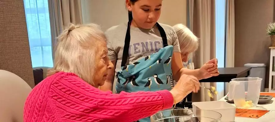 Schoolgirl Amelia Inspires a Halloween Bake-Off at Chawley Grove