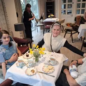 651012631 122180219432604599 7937528072963943777 N