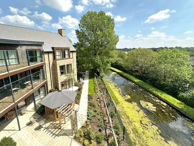 Brookwater House Care Home | Luxury Care in Palmers Green, North London