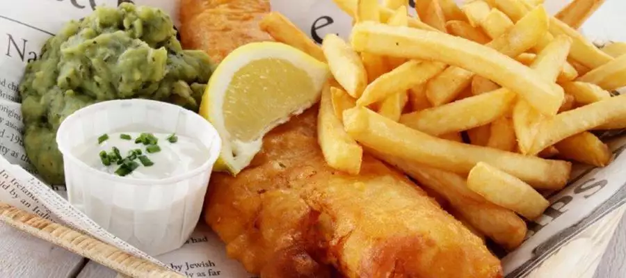  Chips are on the menu as Team Newton take in Ayr Beach