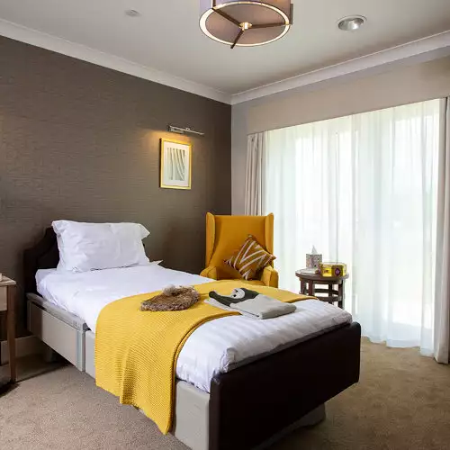 tastefully decorated en-suite bedrooms