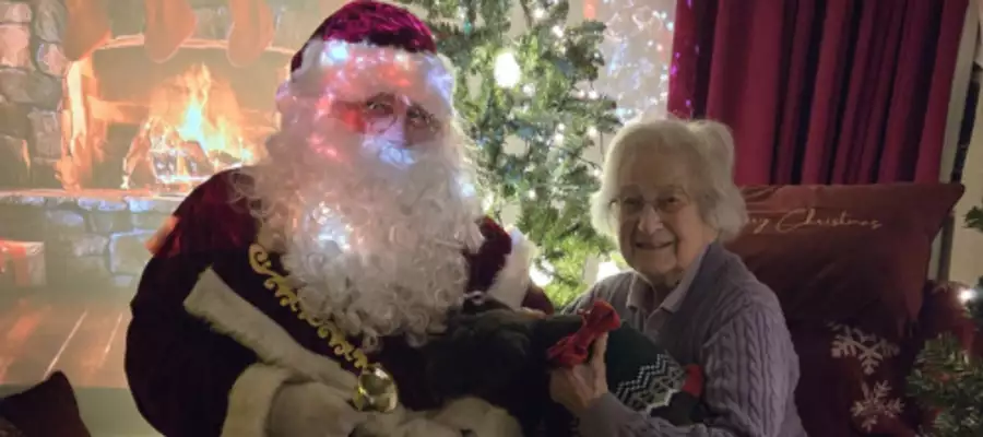 Festive Celebrations Bring Christmas Cheer to Hindhead Place