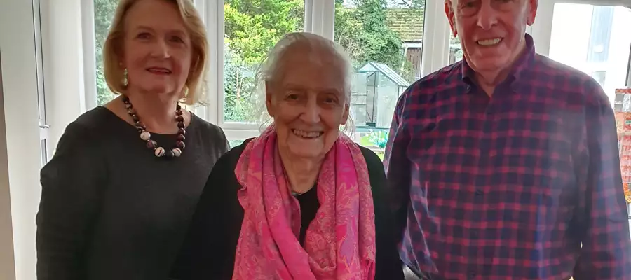 Going for a song at Milngavie Manor